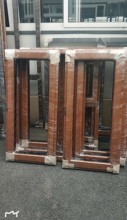 鞍山市天乙門窗工業(yè)有限公司沈陽經(jīng)銷商所訂貨品已完成，經(jīng)過檢驗后進行包裝，準備發(fā)貨。(圖3)