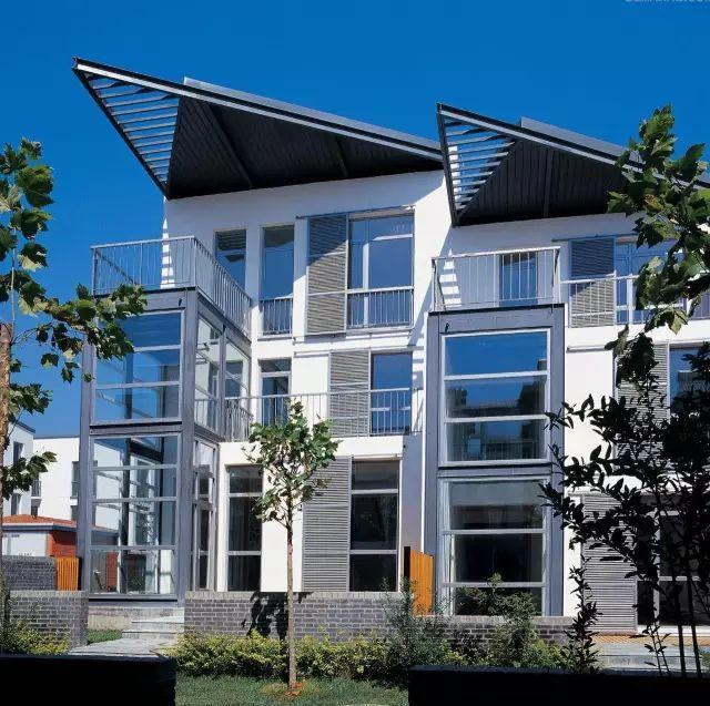 為什么說塑鋼門窗是世界公認(rèn)的最佳節(jié)能門窗