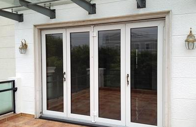 家里裝修塑鋼門窗到底換不換，給你一個(gè)滿意的答案